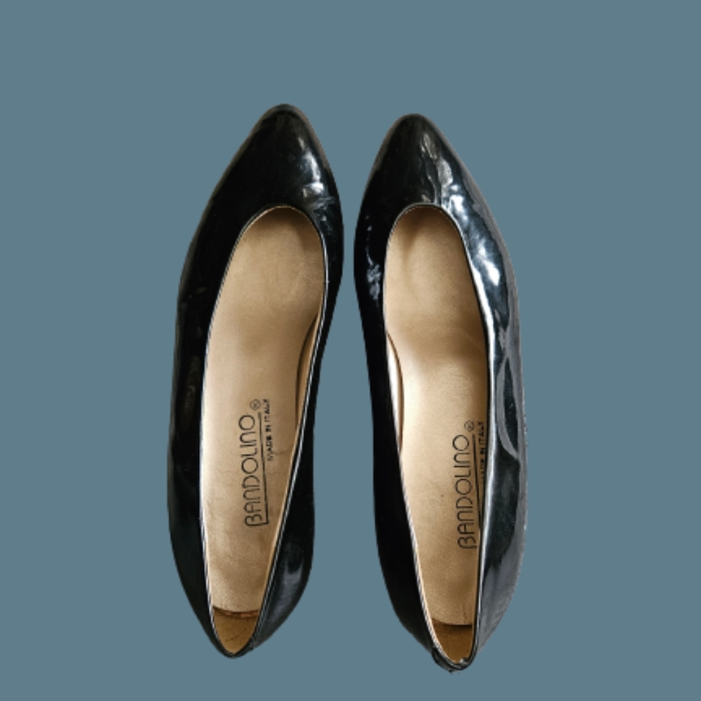 Bandolino Made in Italy Patent Leather Pumps